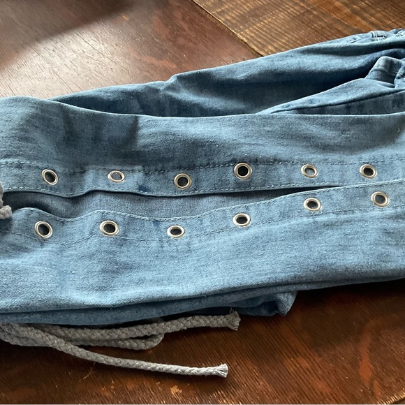 Blue Jean legging type pants SIZE XL.. - Picture 2 of 16
